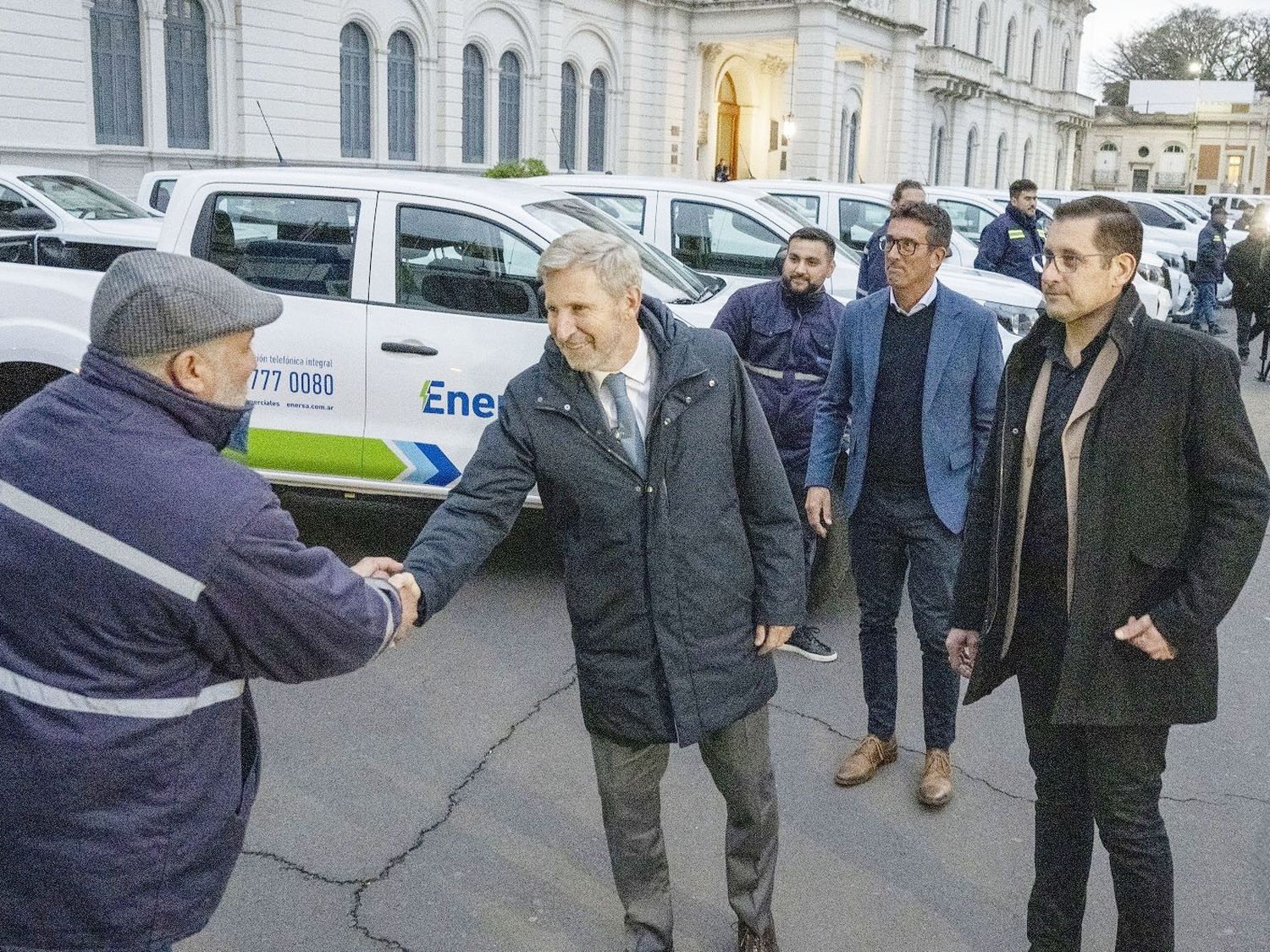 La provincia presentó la nueva flota de vehículos de Enersa con una inversión histórica