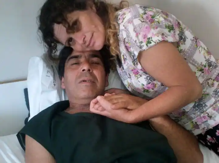 Una vez más, la salud de la ciudad en la lupa: tenía una “bola de gasas” dentro del cuerpo 