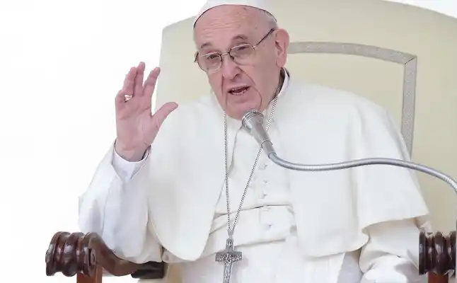 El papa Francisco admite "errores graves" en el escándalo de abusos sexuales en Chile