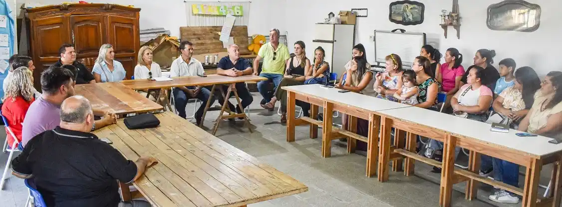 Comenzó el taller “Construyendo una Democracia Participativa”