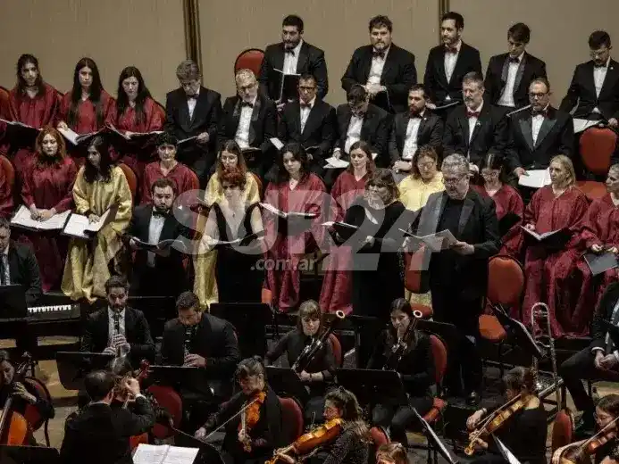 La velada artística será conducida por Gachy Santone y estará íntegramente dedicada a la obra de Astor Piazzolla. Crédito: Secretaría de Cultura y Educación / Guillermo Turin Bootello.