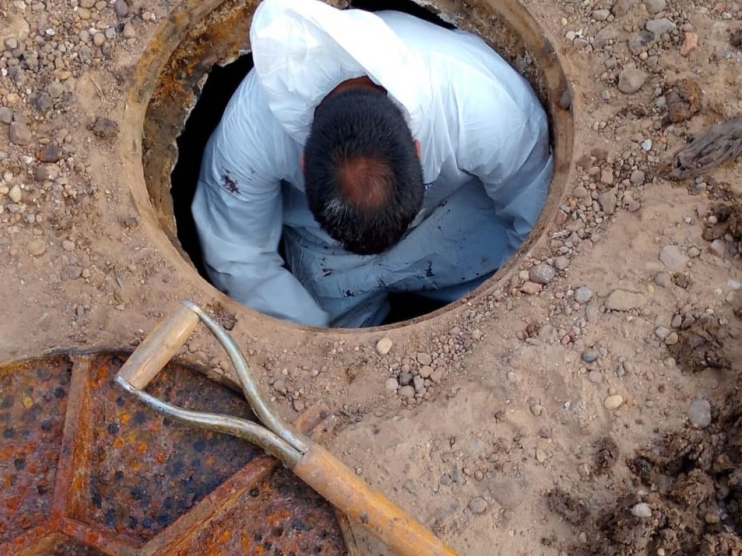 Realizaron mantenimiento de la Red Pluvial en un barrio de la ciudad