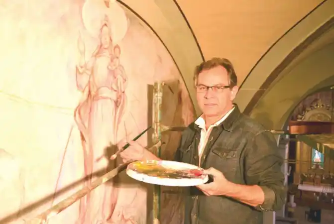 “Estoy muy esmerado en que sea mi mejor pintura”