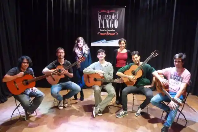 V. Cosso. “Tendré el gusto de compartir un nuevo proyecto musical”