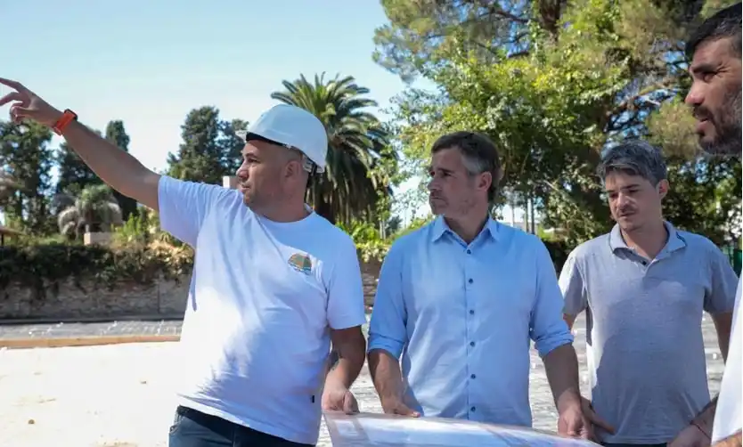 Achával: “Vamos a continuar trabajando para seguir transformando la educación"