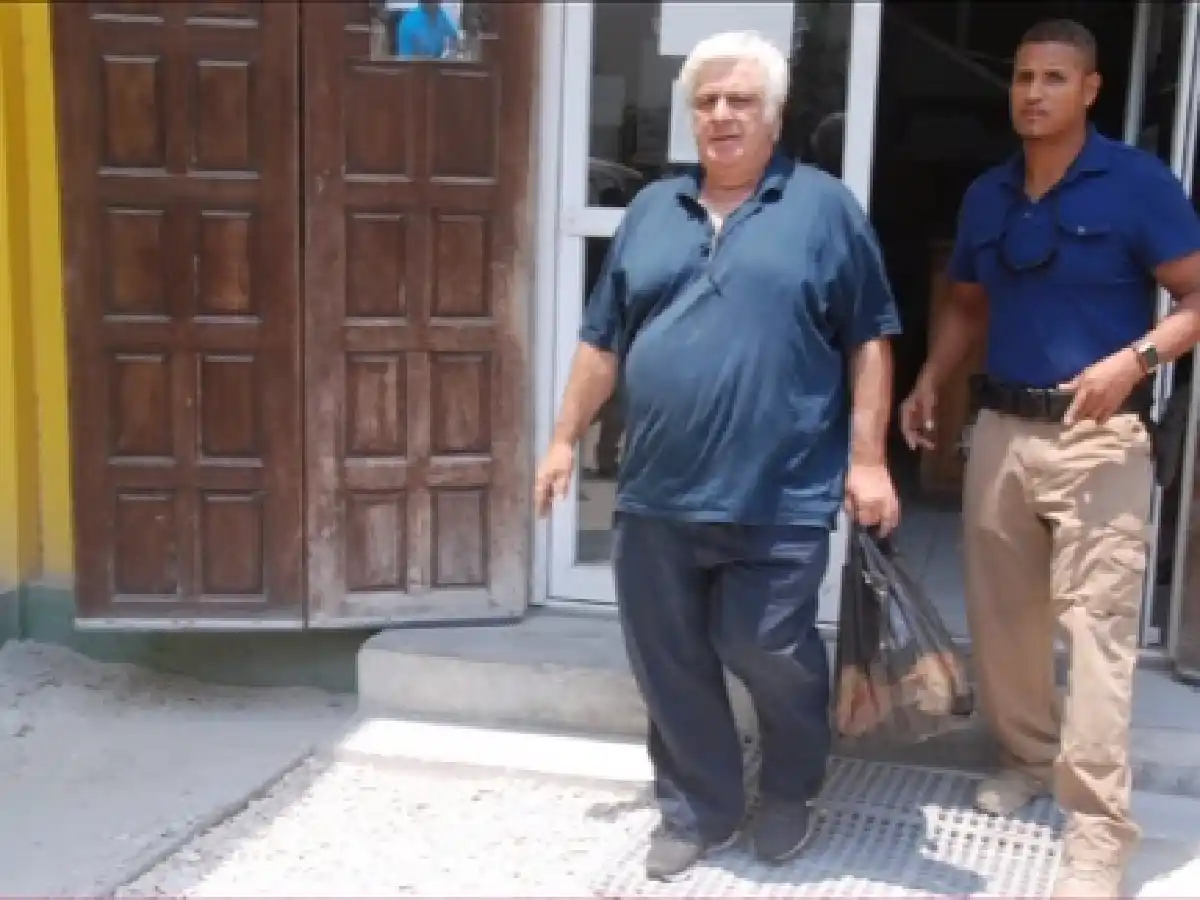 Trasladan a Alberto Samid a la ciudad de Belice para definir su situación procesal