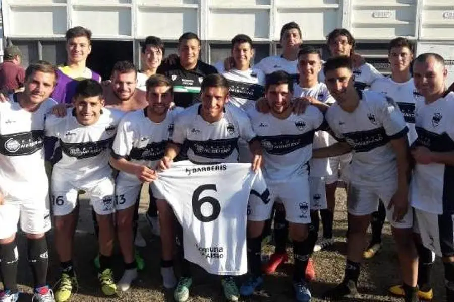 Dep.Aldao recibe a Arg.Vila en un partidazo a las 21:30.