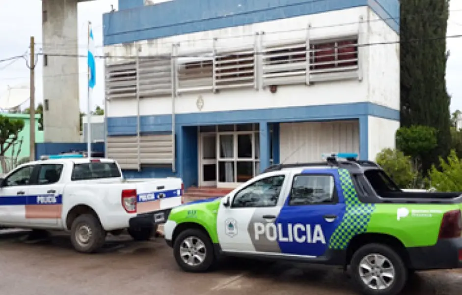 Un peón rural agredió verbalmente a una mujer
