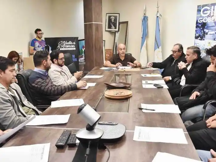 El Gobierno y supermercadistas trabajan en 
el acuerdo de una canasta de Semana Santa