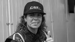 Karina Dobal prepara su regreso