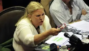 Carrió le pidió disculpas a Basavilbaso por pedir su renuncia tras el descuento a jubilados