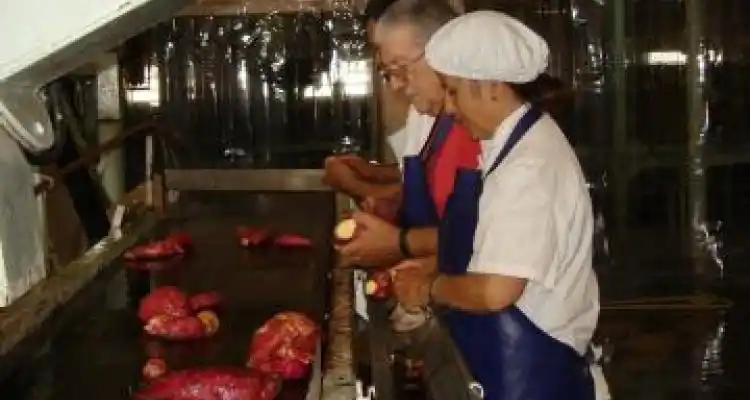 La fábrica recuperada local y el Inta