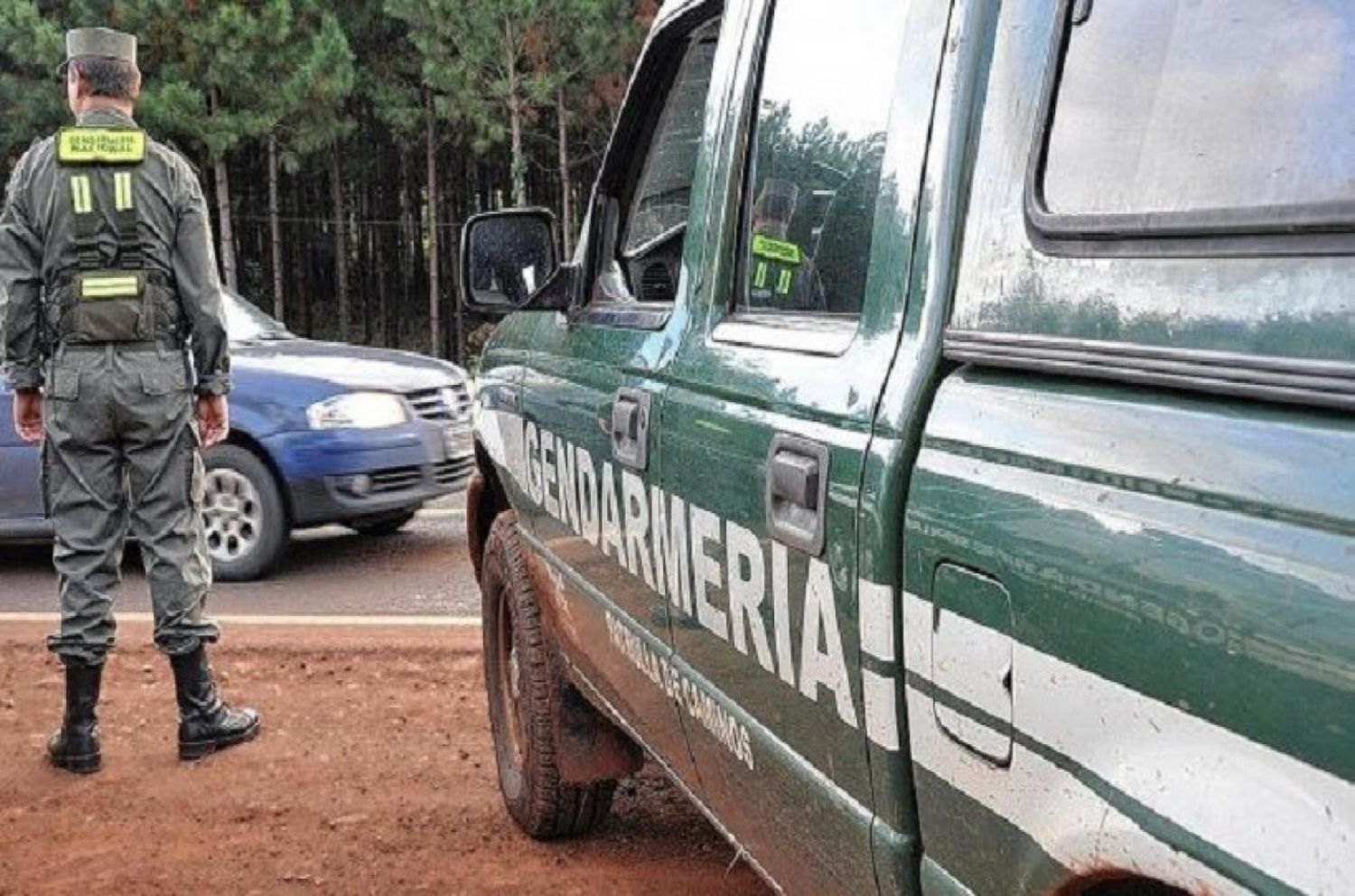 Gendarmería realizó un procedimiento en el barrio Pueblo Nuevo