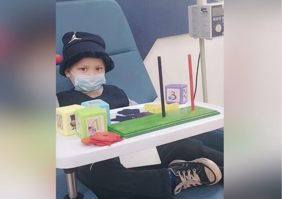 Continúa la rifa solidaria para cubrir el tratamiento de Martín Cano, el niño con leucemia linfoblástica aguda