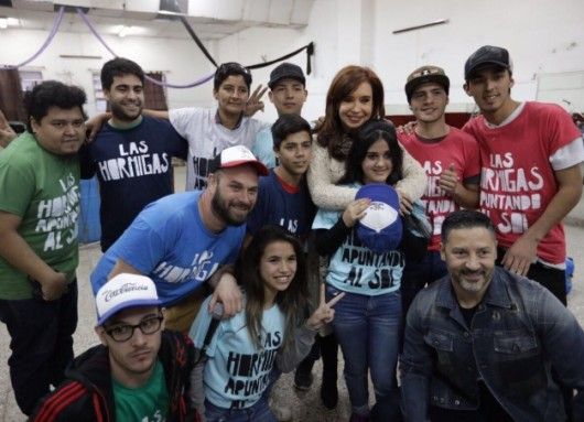 Cristina: "No podemos seguir poniendo en crisis instituciones como los clubes de barrio"