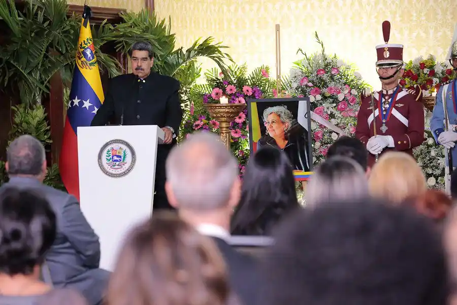 Maduro resaltó labor de Tibisay Lucena: “El sistema electoral IMPECABLE que existe en Venezuela es gracias a ella”