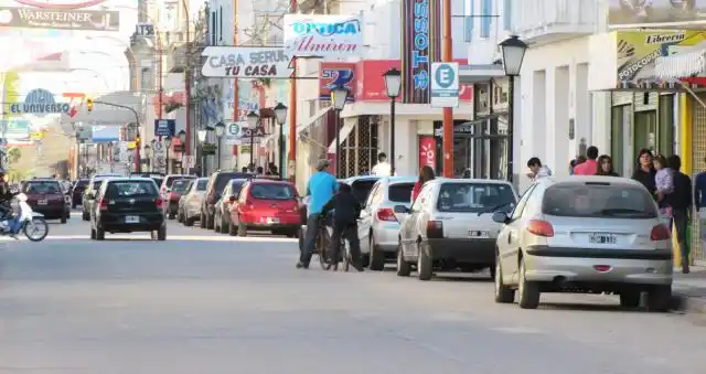 Ratifican la política de fomentar los centros comerciales a cielo abierto