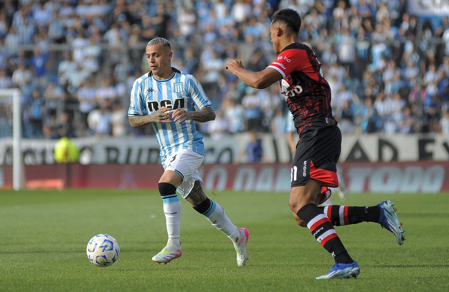 Racing prolongó su buen momento con una victoria