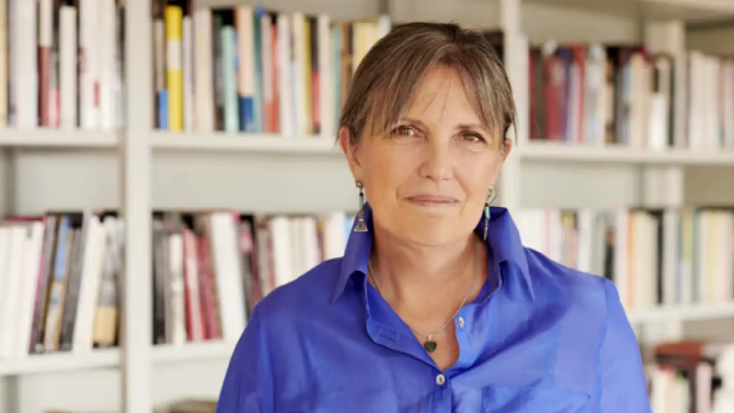 La novela también retrata la Argentina contemporánea.