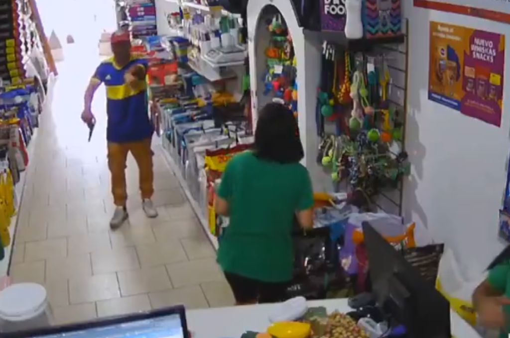 Robo armado