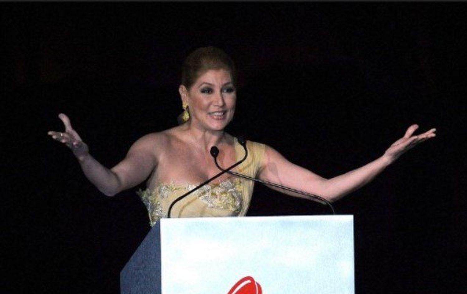 Así celebró Maite Delgado el 80 cumpleaños de su papá