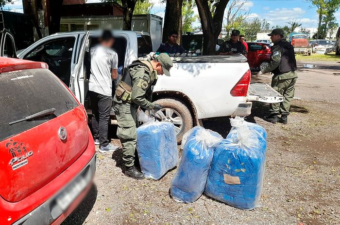 Gendarmería Nacional cargamento Rafaela GNA hojas de coca - 3