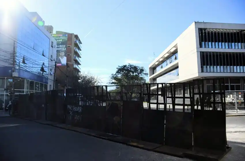 Por los grandes operativos de seguridad, las ventas en comercios aledaños al Centro de Justicia Penal de Rosario cayeron hasta un 50%