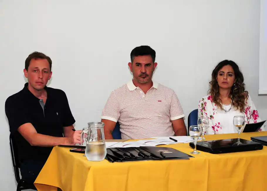 Con el foco  en la convergencia de miradas, se desarrollaron las Jornadas "Hilando mundos"