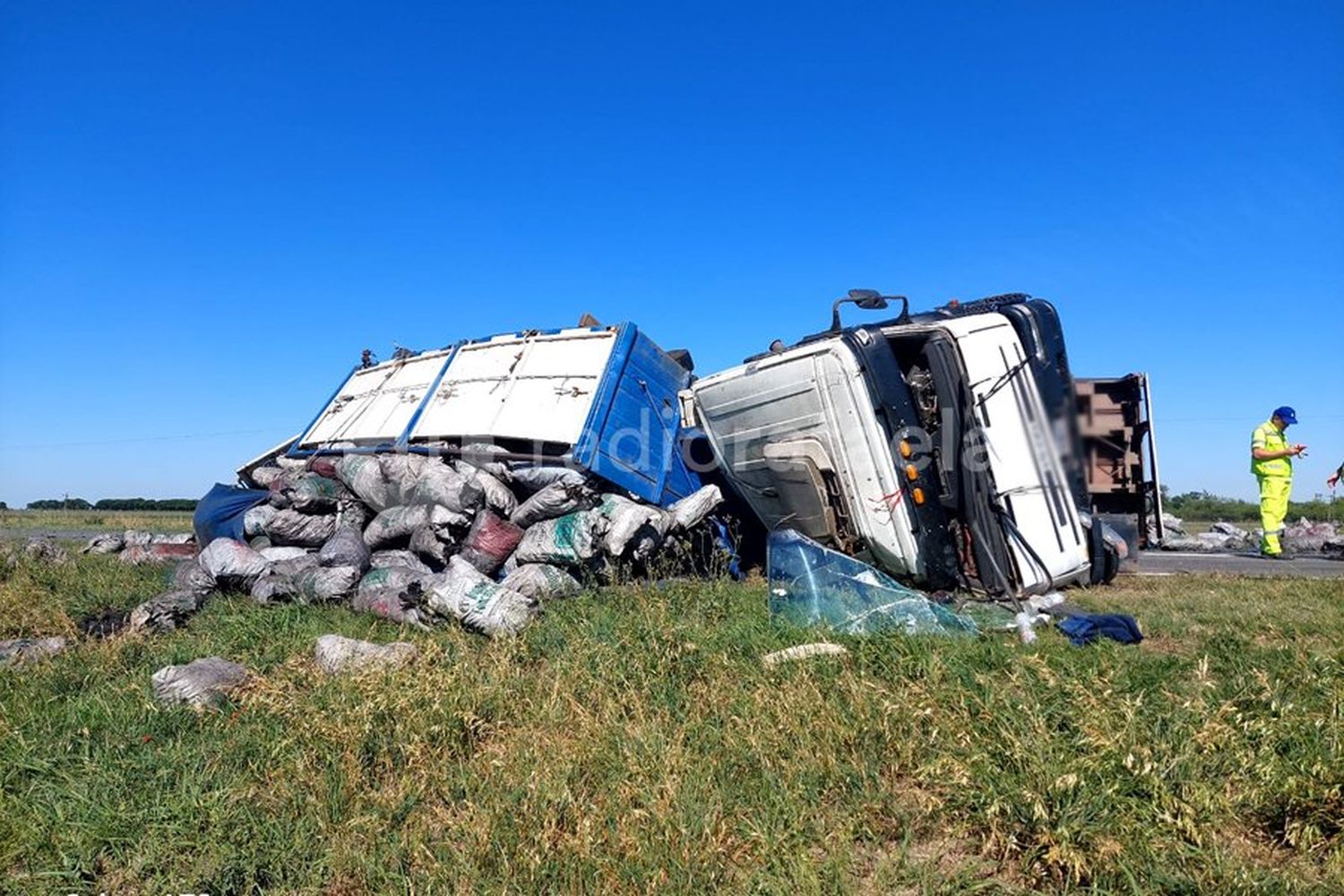 La Ruta Nacional 34 sigue cortada tras el vuelco de un camión: estaría así hasta la noche