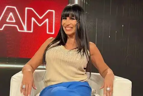 Marixa Balli se compró un auto lo llevó a Corrientes para bendecirlo en Itatí