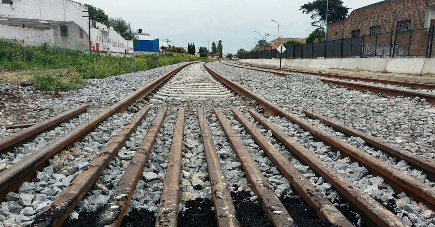 Reabrieron el paso a nivel en Juncal y 9 de Julio