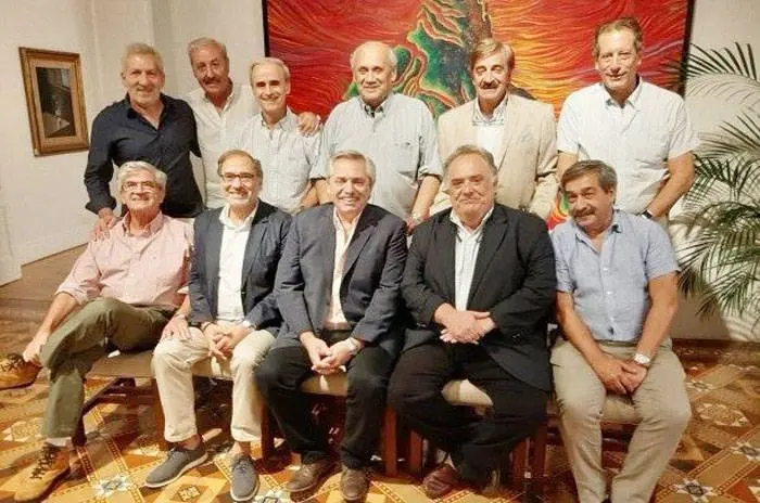 Cena con amigos íntimos  en Olivos