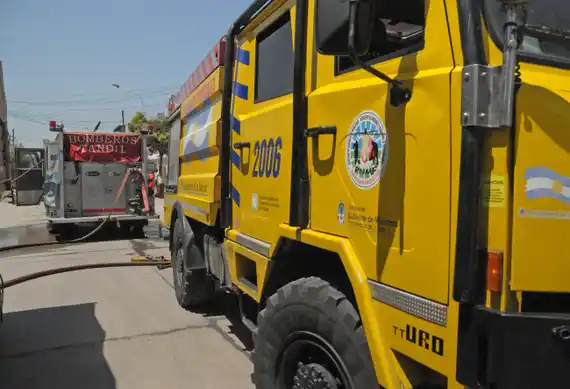 Perdieron todo en un incendio y buscan un lugar para quedarse hasta reconstruir la vivienda