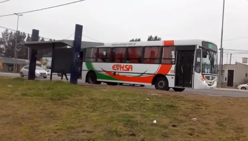 Levantaron el paro de colectivos y este jueves el servicio es normal