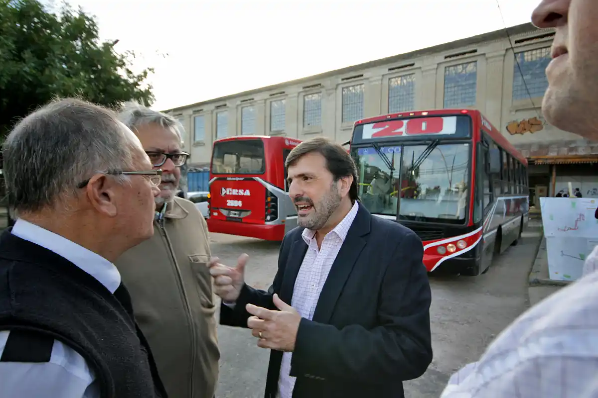 Ya funciona la línea 20 en la ciudad