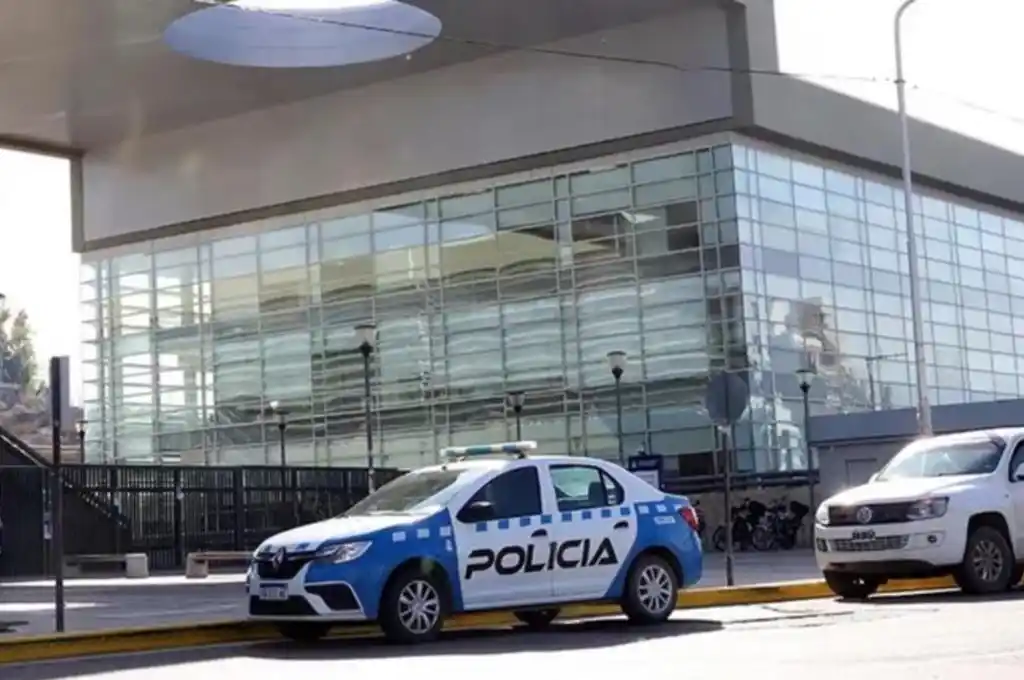 Un hombre intentó matar a su hijo