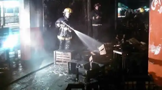 Incendio en la estación de trenes de San Miguel