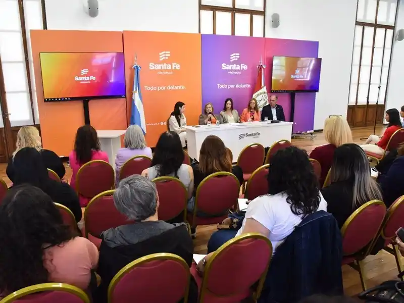 Jornada de capacitación y presentación de programas de asistencia.