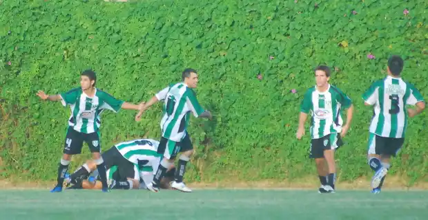 Centro Bancario, el otro clasificado del Grupo 50