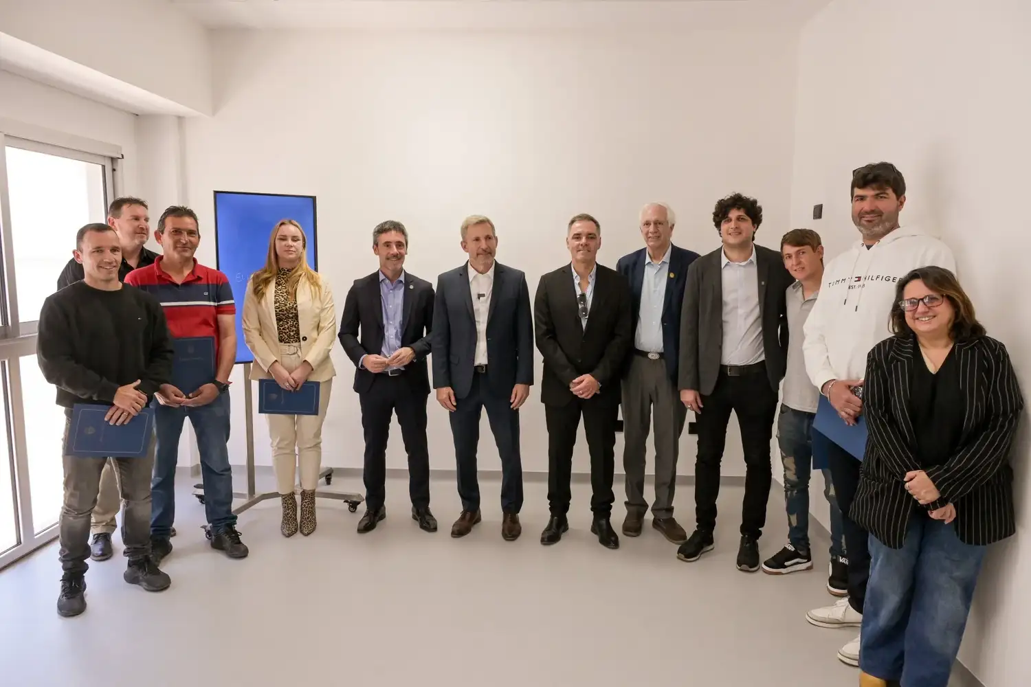 Frigerio entregó la adhesión de la planta Calisa 2 al Régimen de Incentivo a las Nuevas Inversiones