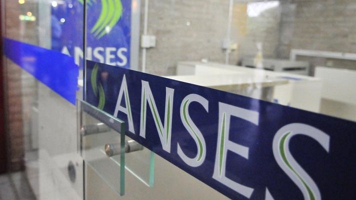 Confirman subas de jubilaciones nacionales, AUH y asignaciones familiares