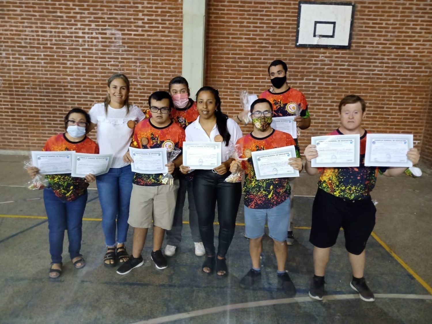 Los chicos de ASDGGUAY recibieron los diplomas