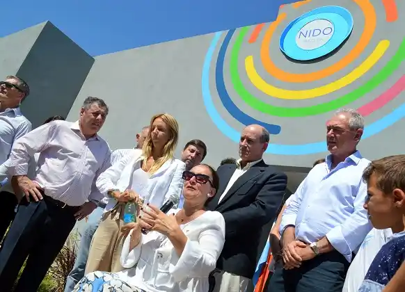 Mornacco explicó paso a paso los gastos de la obra que inauguró con Michetti