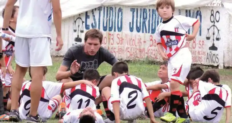 Se reanudó el Torneo Apertura
