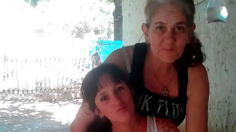 Estremecedores posteos de la mujer que mató a su mamá con una almohada