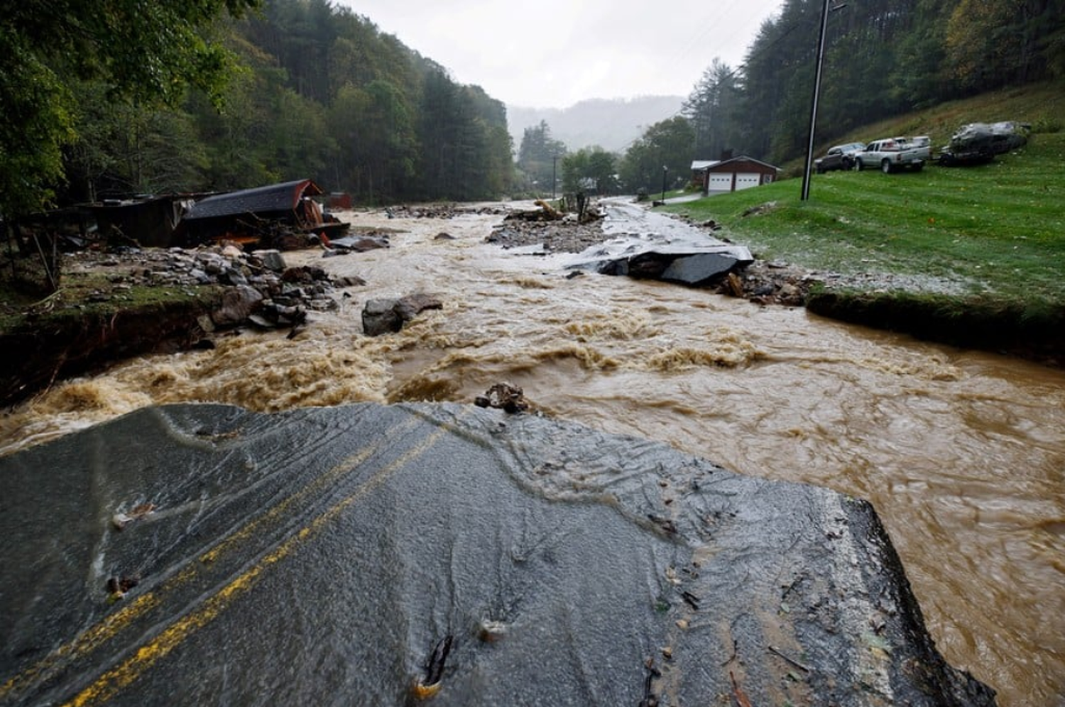 Se pronosticaron hasta 30 centímetros de lluvia en las montañas de los Apalaches.