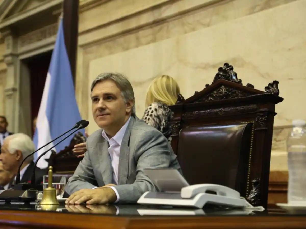 Llaryora pidió un nuevo esquema tarifario “más federal”  