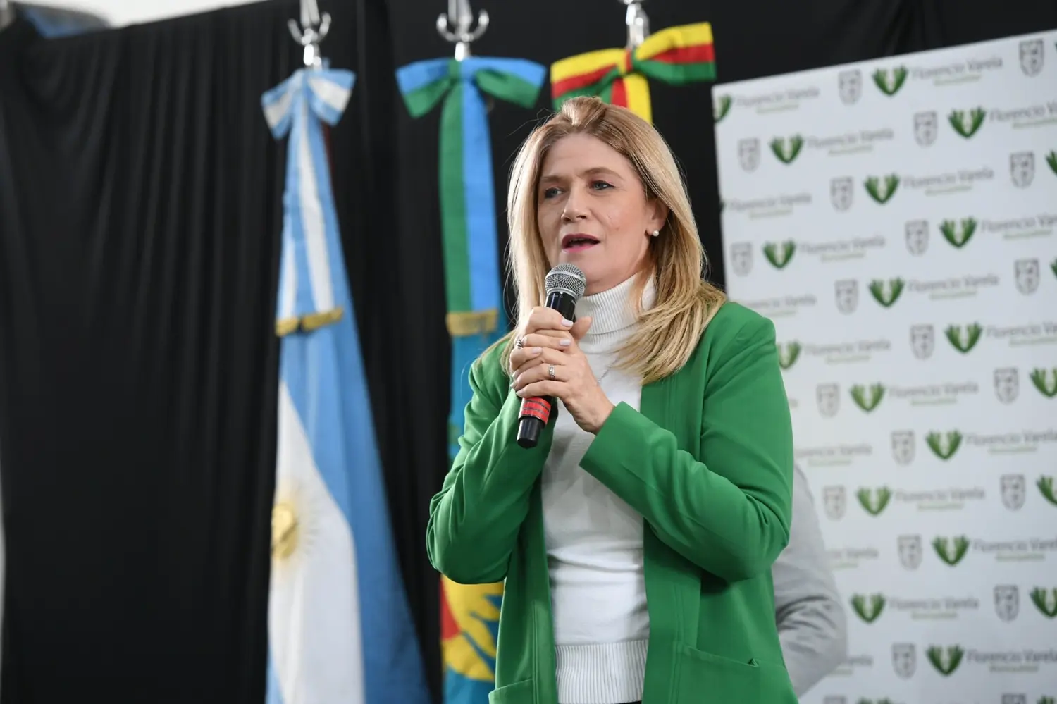 La vicegobernadora y presidenta del Senado en Florencio Varela.