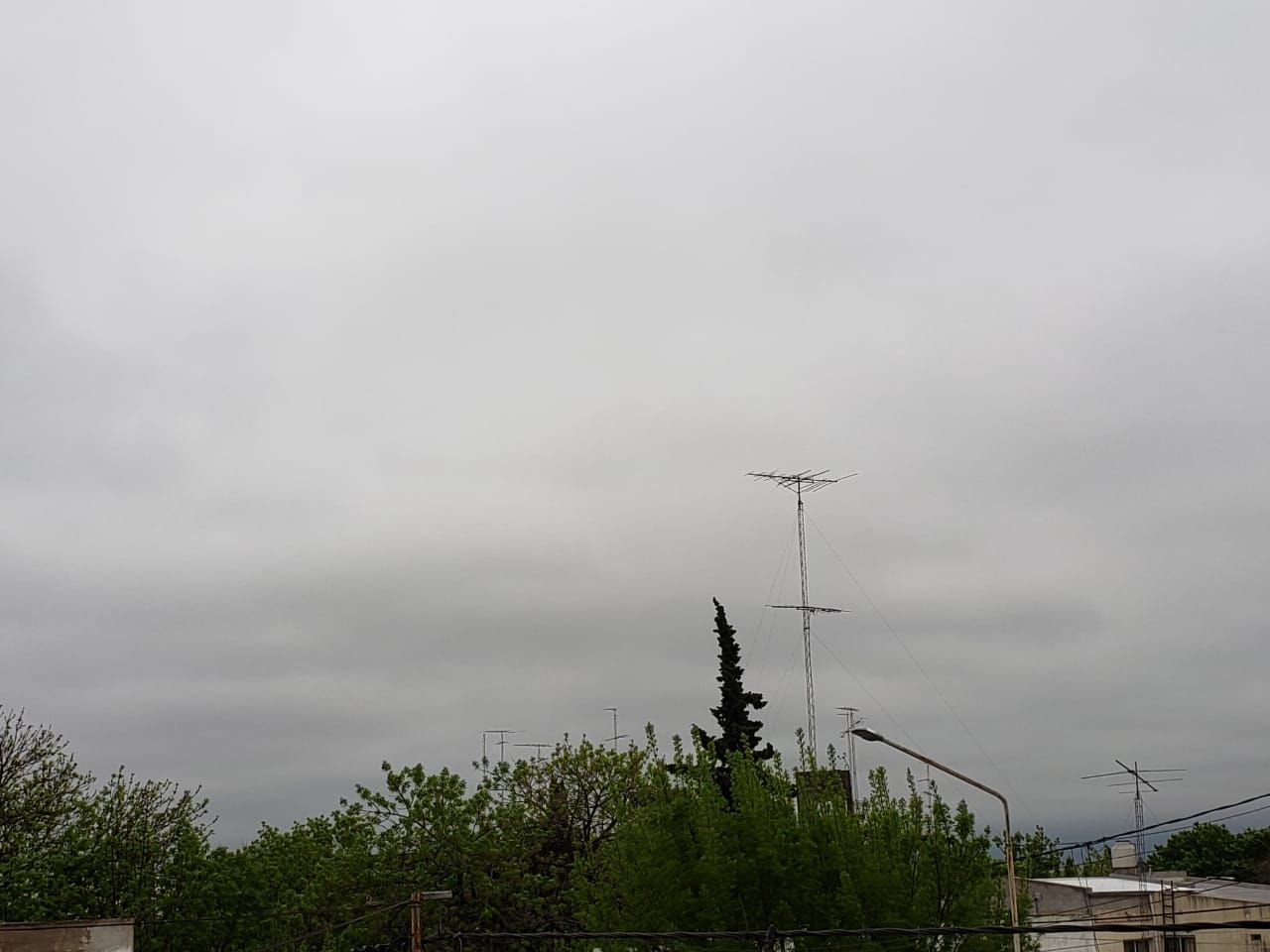 Se mantiene el alerta por tormentas fuertes para Entre Ríos