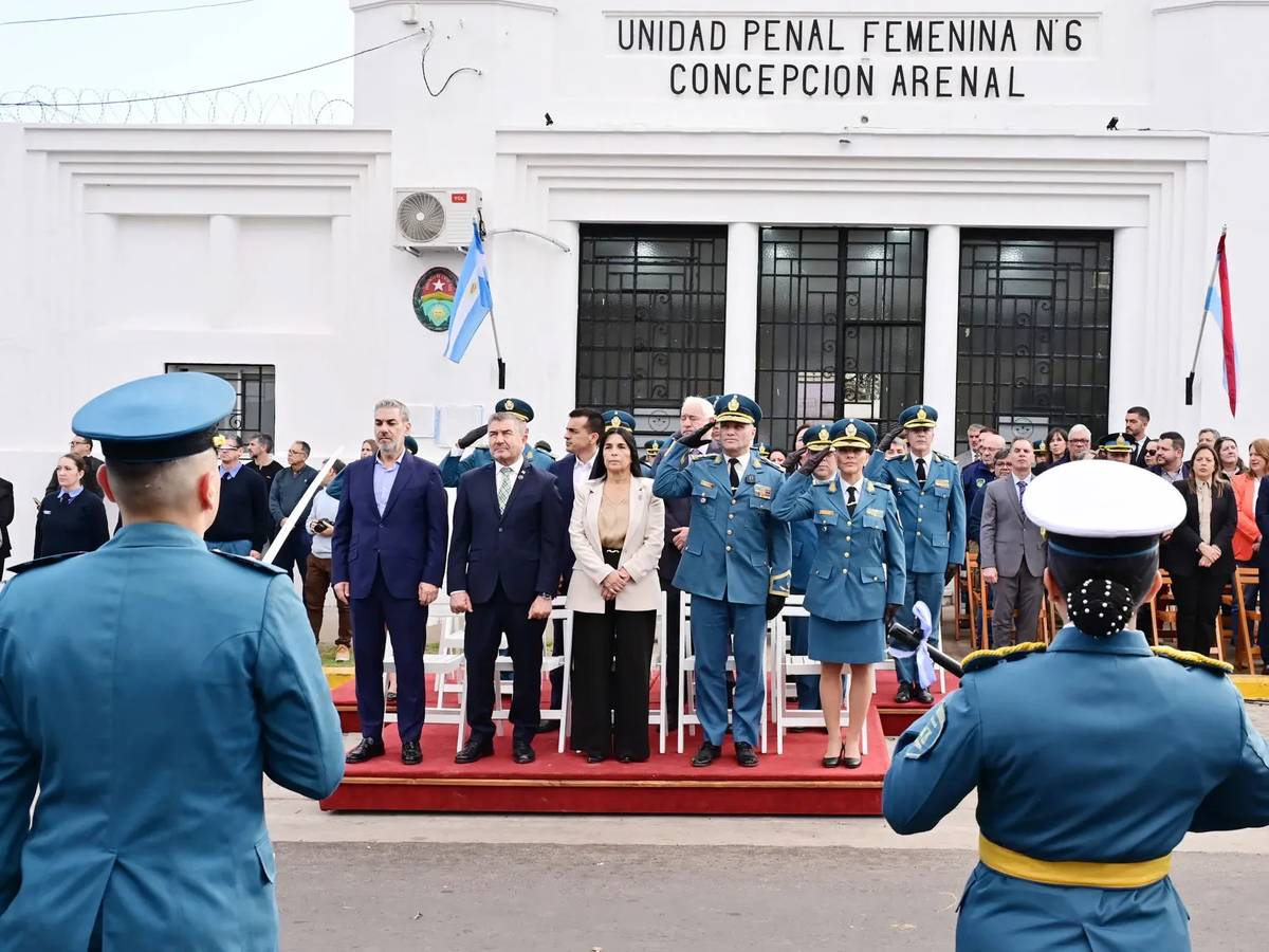 Aluani y Roncaglia encabezaron el centenario de la Unidad Penal N° 6 y entregaron equipamiento y vehículos al Servicio Penitenciario